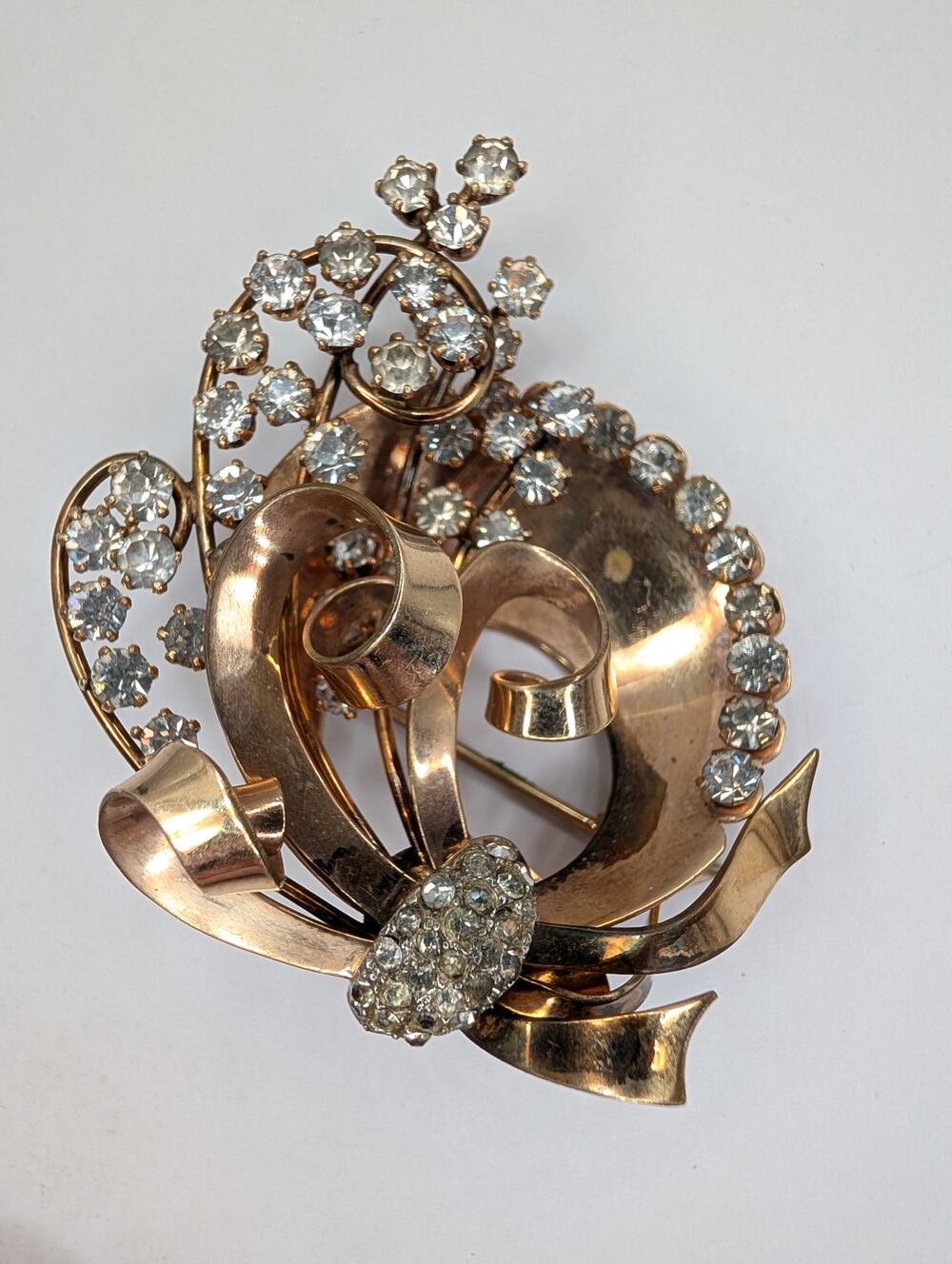 CHARLES REIS Co. Intricate 12K Gold Filled Floral Spray Wreath Brooch